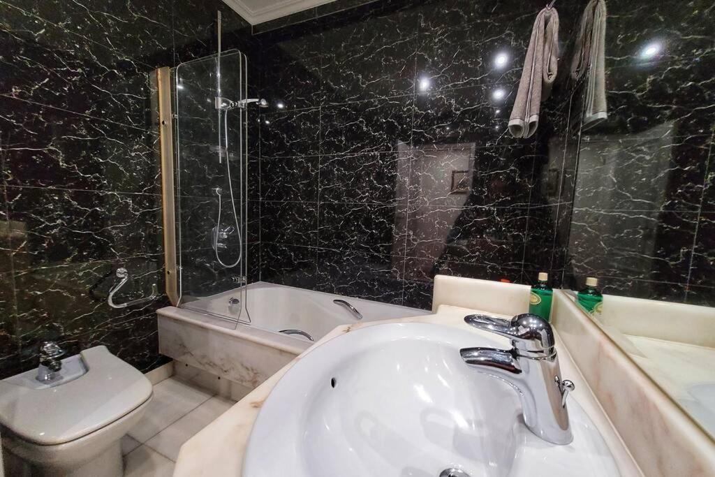 Marble Home - Sao Sebastiao Lisboa Ngoại thất bức ảnh